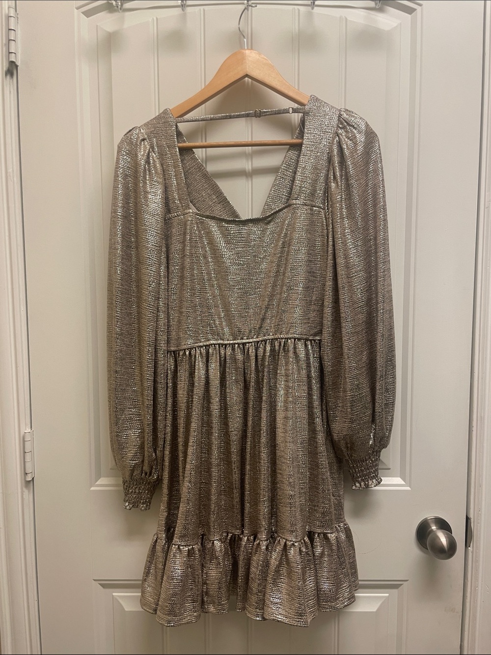 Metallic Cinch-Front Dress - Champagne - Picture 5 of 9